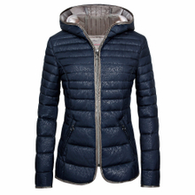 Women's Hooded Warm Cosy Water-Resistant Recycle Polyester Puffer Short Jacket