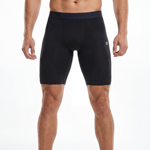 ENGINEERED PERFORMANCE SHORT TIGHT