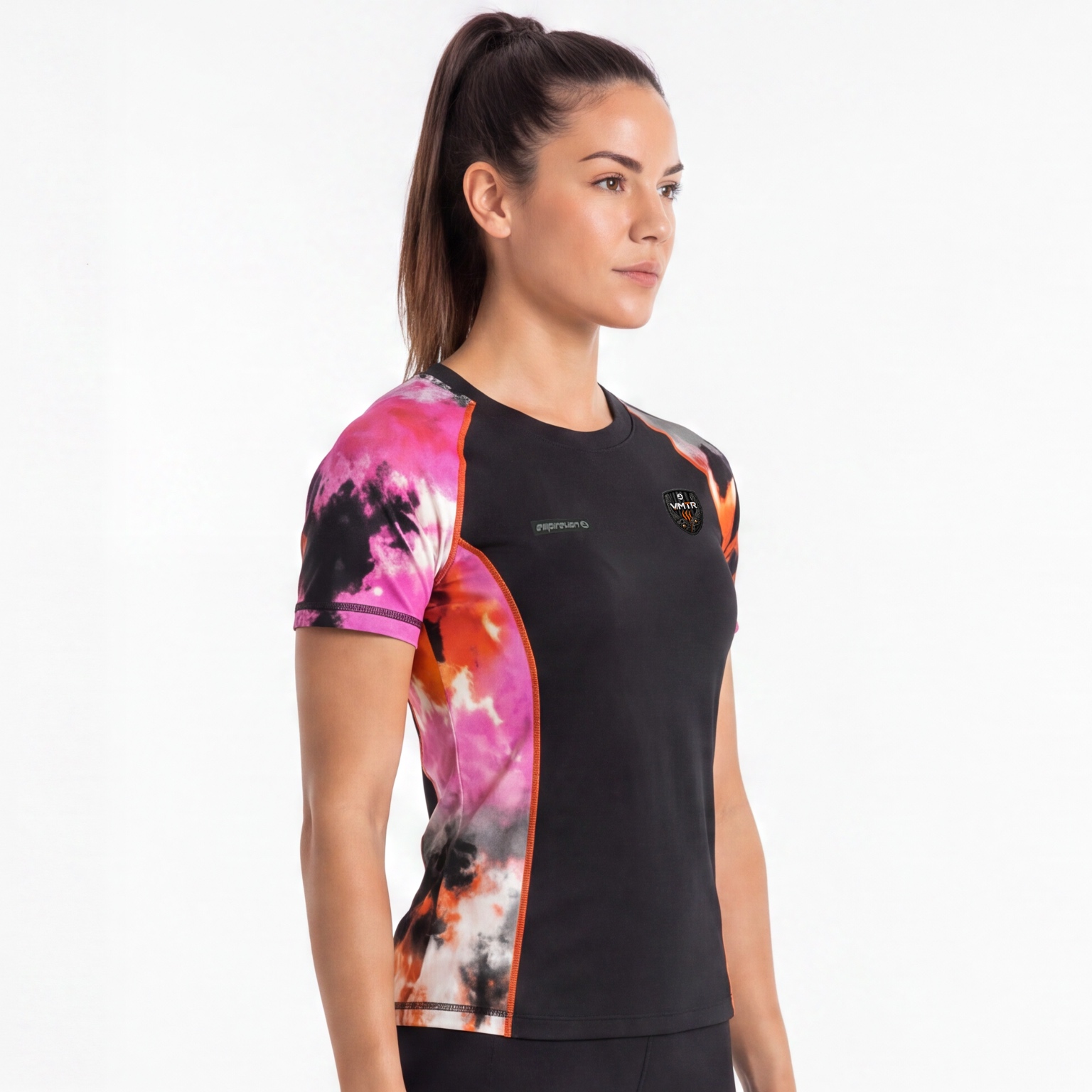 VMTR Women Short Sleeve Crew Neck T-shirt