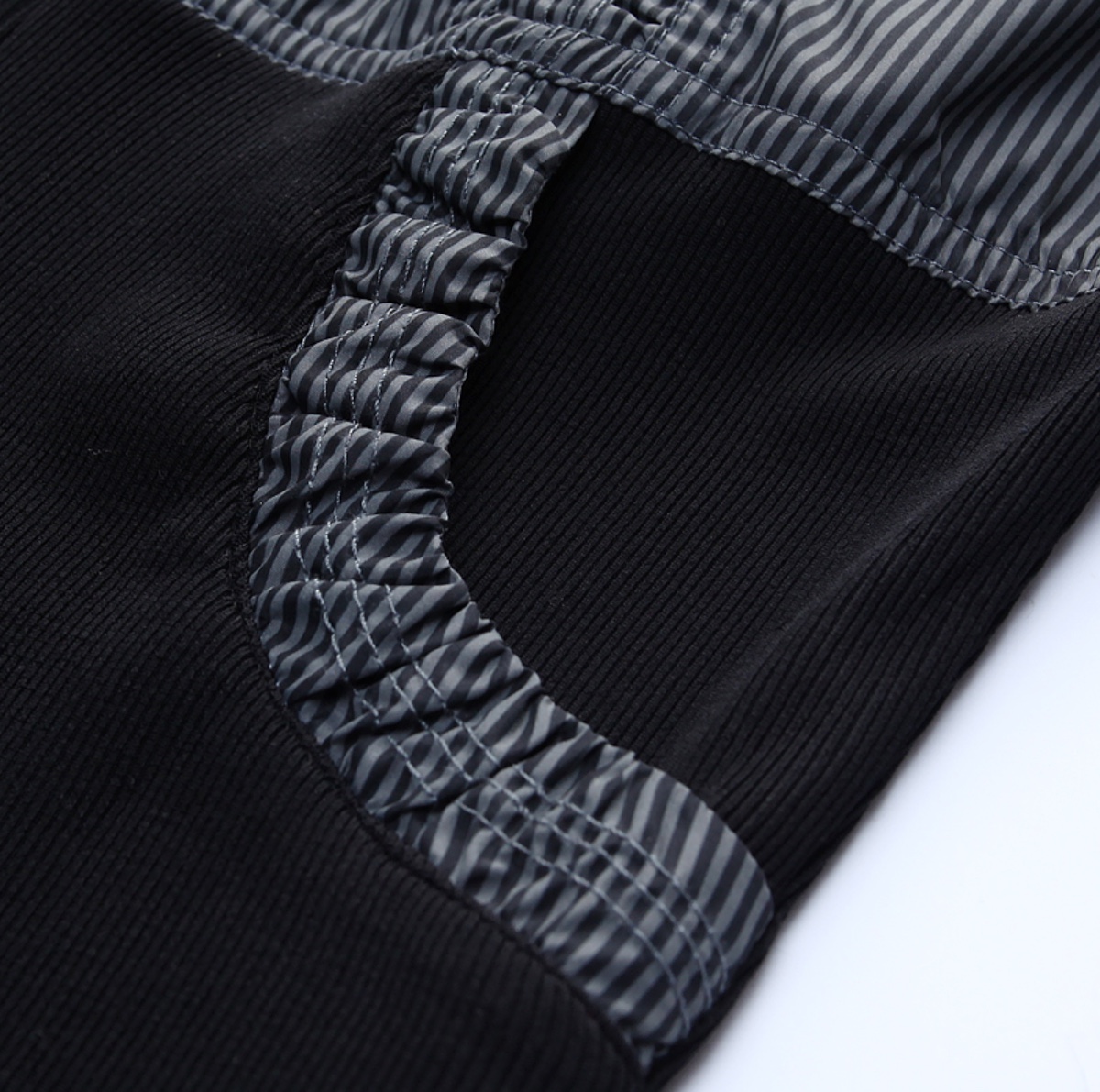 Contrast Pockets